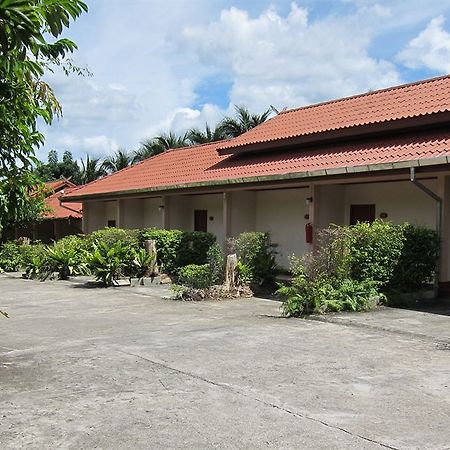 Oasis Resort Krabi town Extérieur photo