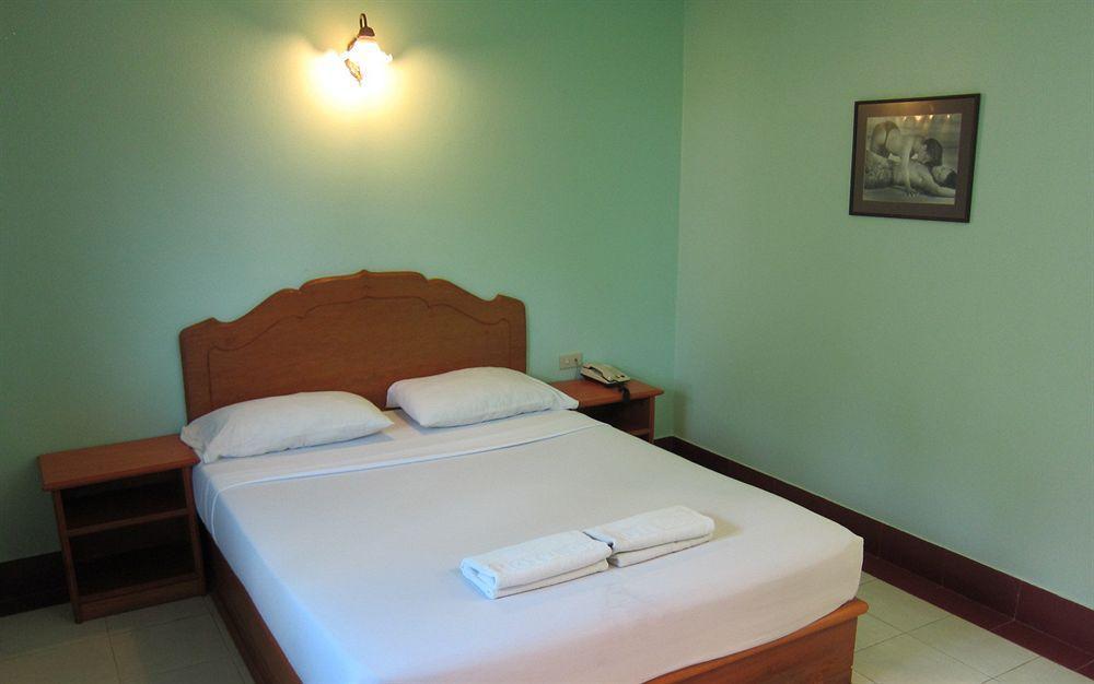 Oasis Resort Krabi town Extérieur photo