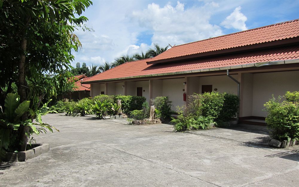 Oasis Resort Krabi town Extérieur photo
